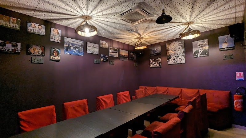 Restaurant URSS à Orange, France