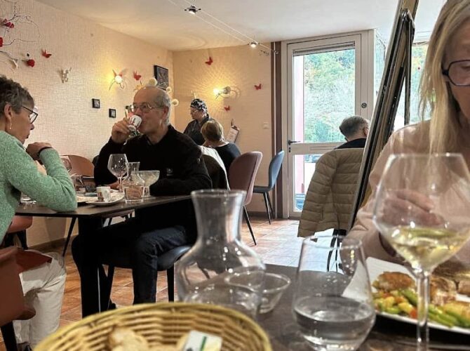 Restaurant Resto la plaidoirie à Quimper, France