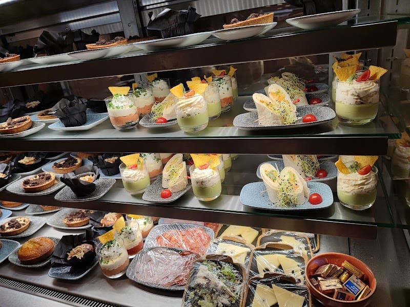 Restaurant Rie des Bellevues à Éragny, France