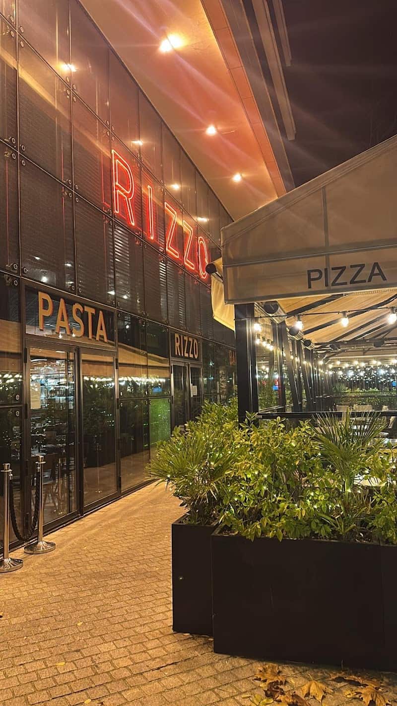 Restaurant Rizzo à Bois-Colombes, France