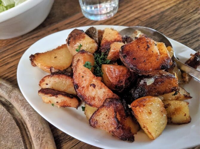 Restaurant Robert et Louise à Paris, France