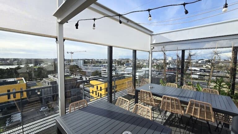 Rooftop La Base Restaurant-Bar à Lorient, France — photo 1