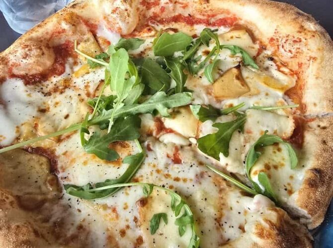 Rooftop La Base Restaurant-Bar à Lorient, France