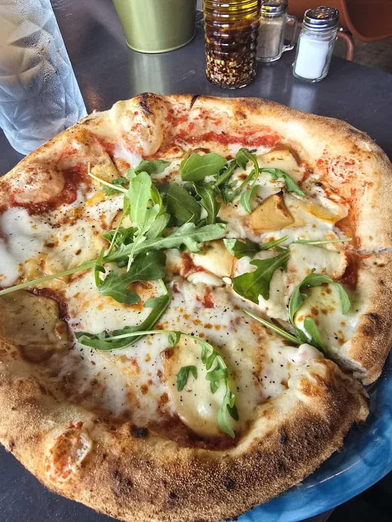 Rooftop La Base Restaurant-Bar à Lorient, France