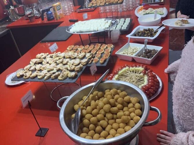 Restaurant SHANGHAÏ WOK à Saint-Germain-du-Puy, France