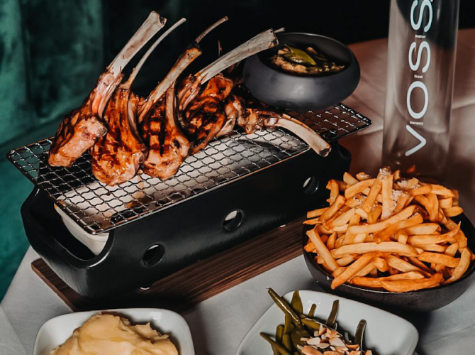 Restaurant Staya à Courbevoie, France