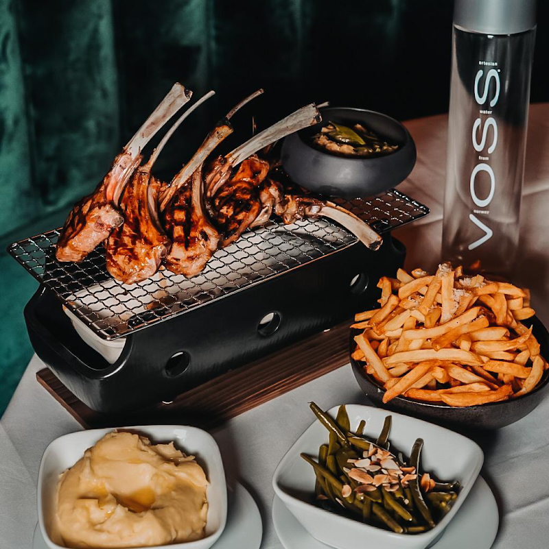 Restaurant Staya à Courbevoie, France