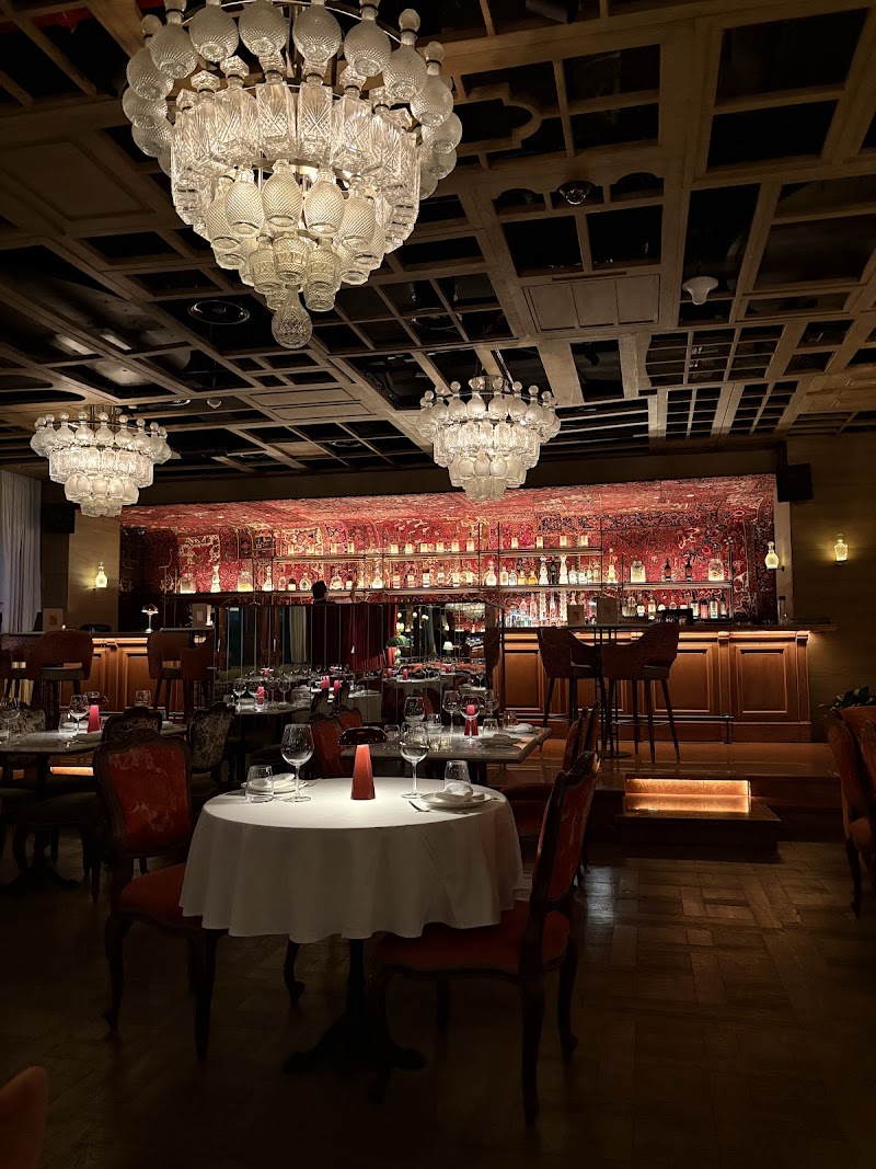 Restaurant Sucre Brasserie à Dubaï, Émirats arabes unis