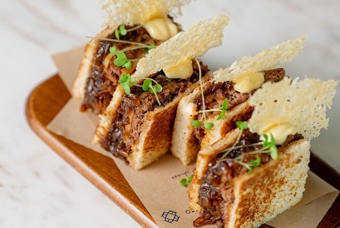 Restaurant Table Otto – Dubai Mall à Dubaï, Émirats arabes unis