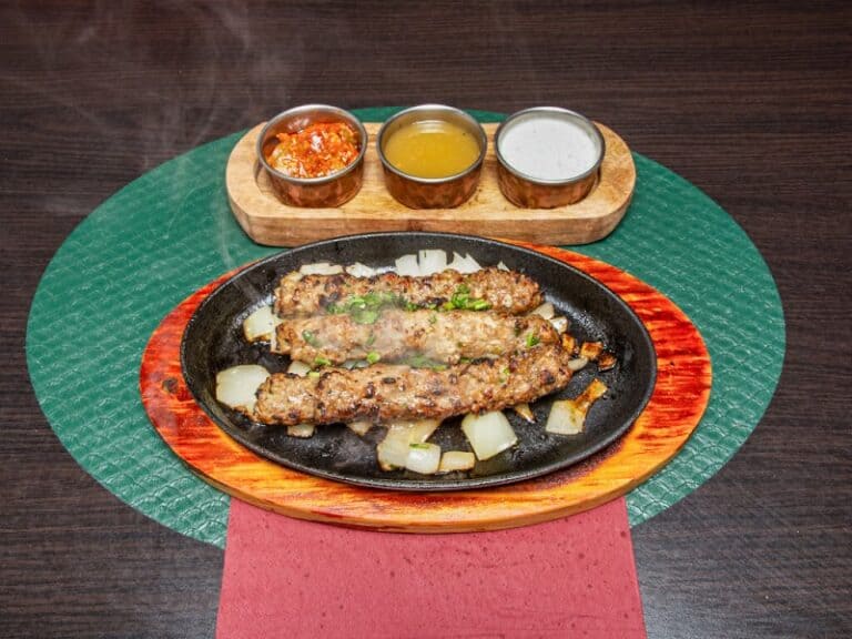 Restaurant Taj mahal Braine-l’Alleud à Braine-l'Alleud, Belgique — photo 1