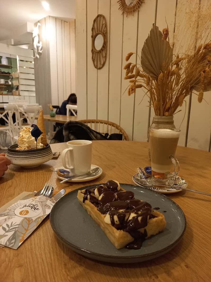 Restaurant Tante Jeanne Orléans à Orléans, France