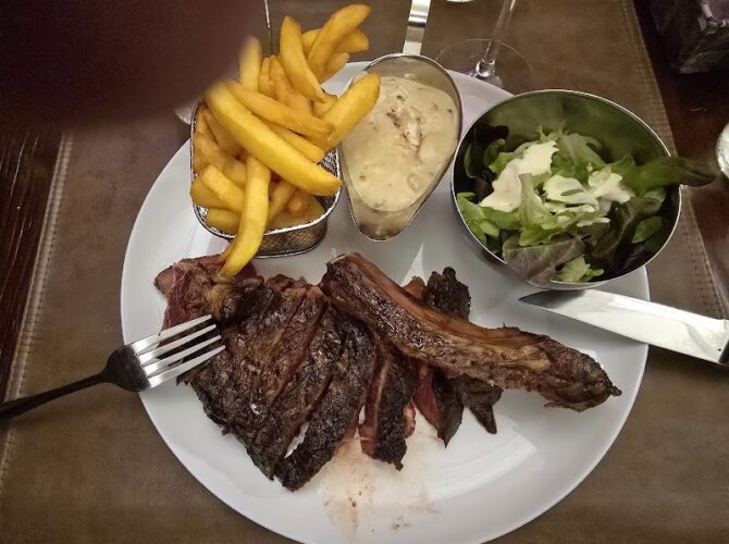 Restaurant The cow on the roof à Braine-l'Alleud, Belgique