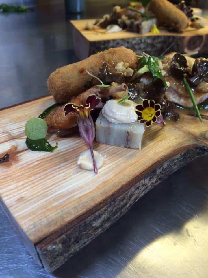 The Restaurant Andalusian 100% Home à Malincourt, France