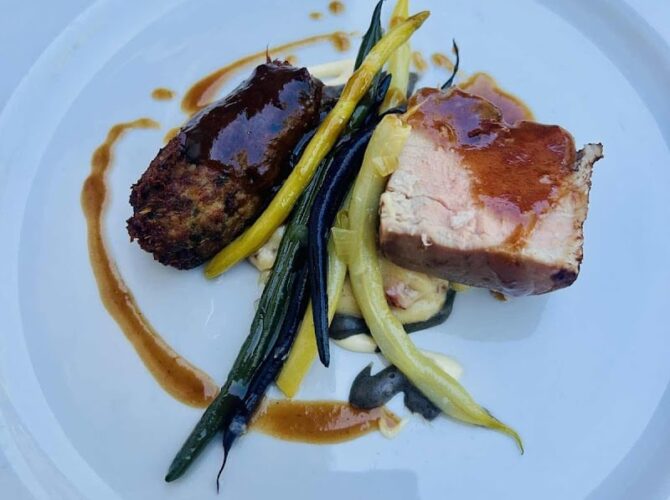 The Restaurant Andalusian 100% Home à Malincourt, France