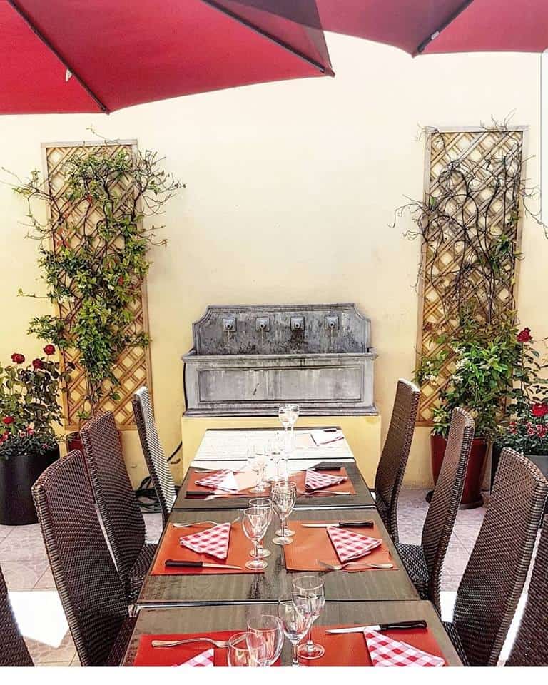 Restaurant Tipu House à Saint-Ouen-sur-Seine, France