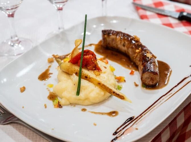 Restaurant Tipu House à Saint-Ouen-sur-Seine, France