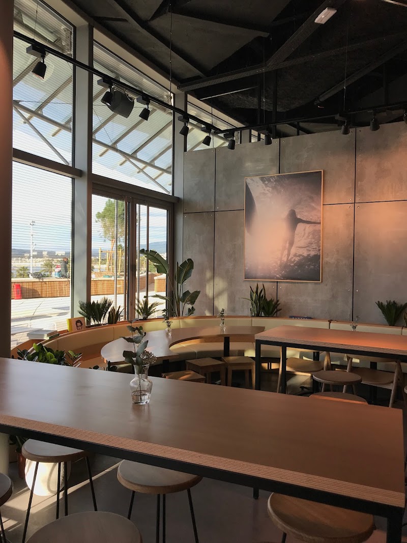 Together Restaurant à Saint-Laurent-du-Var, France