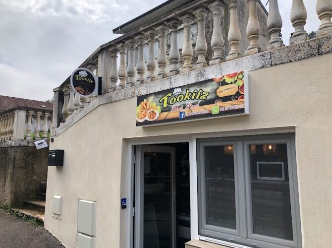 Restaurant Tookiiz thai food champigneulles à Champigneulles, France