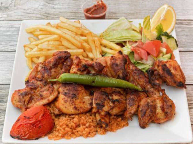 Restaurant Toque Turc à Gonesse, France