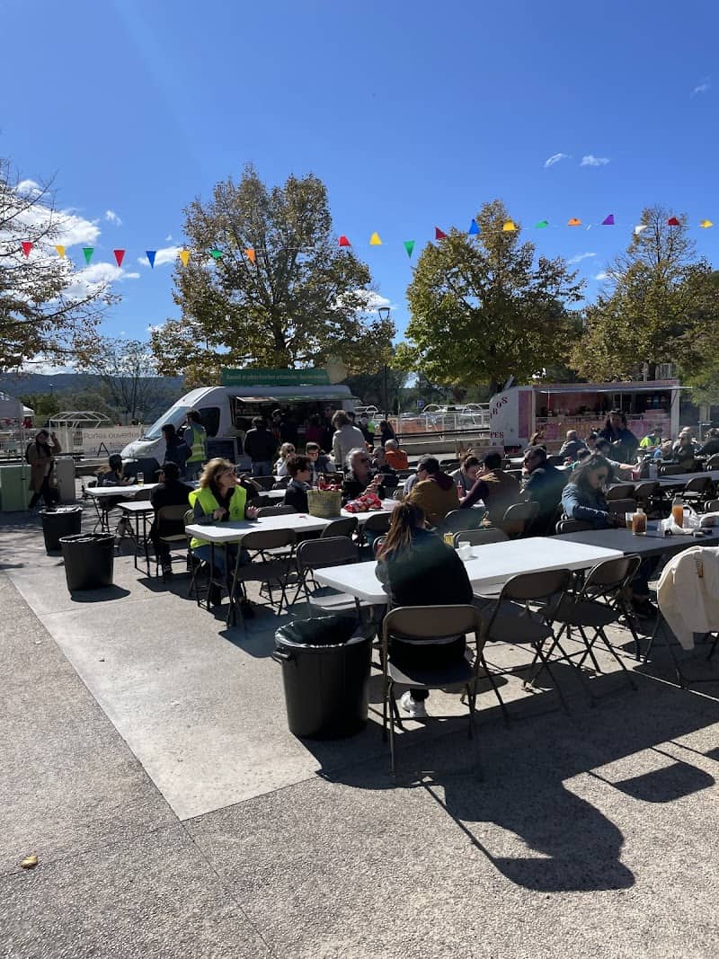 Restaurant Tutti Ravioli à Meyreuil, France