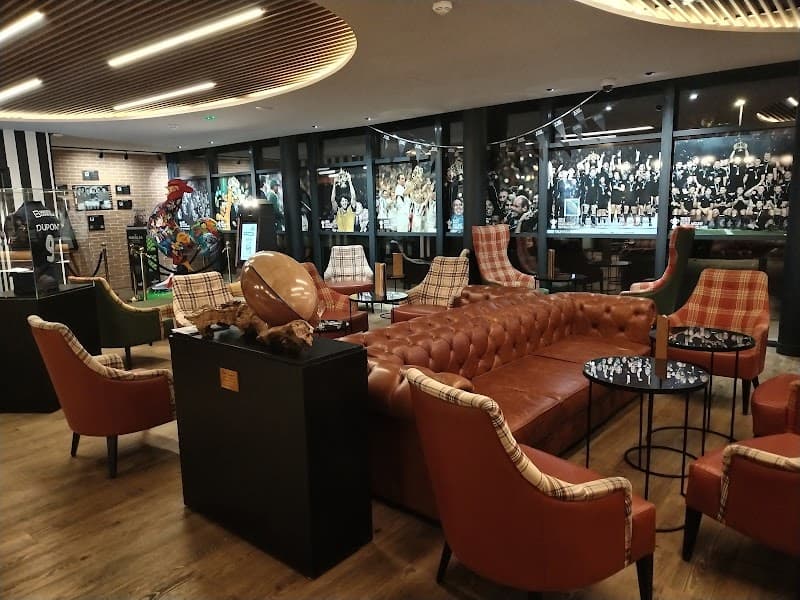 TWICKENHAM PUB RESTAURANT à Castelnaudary, France