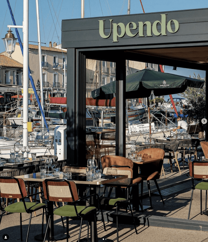 Restaurant UPENDO à Marseillan, France