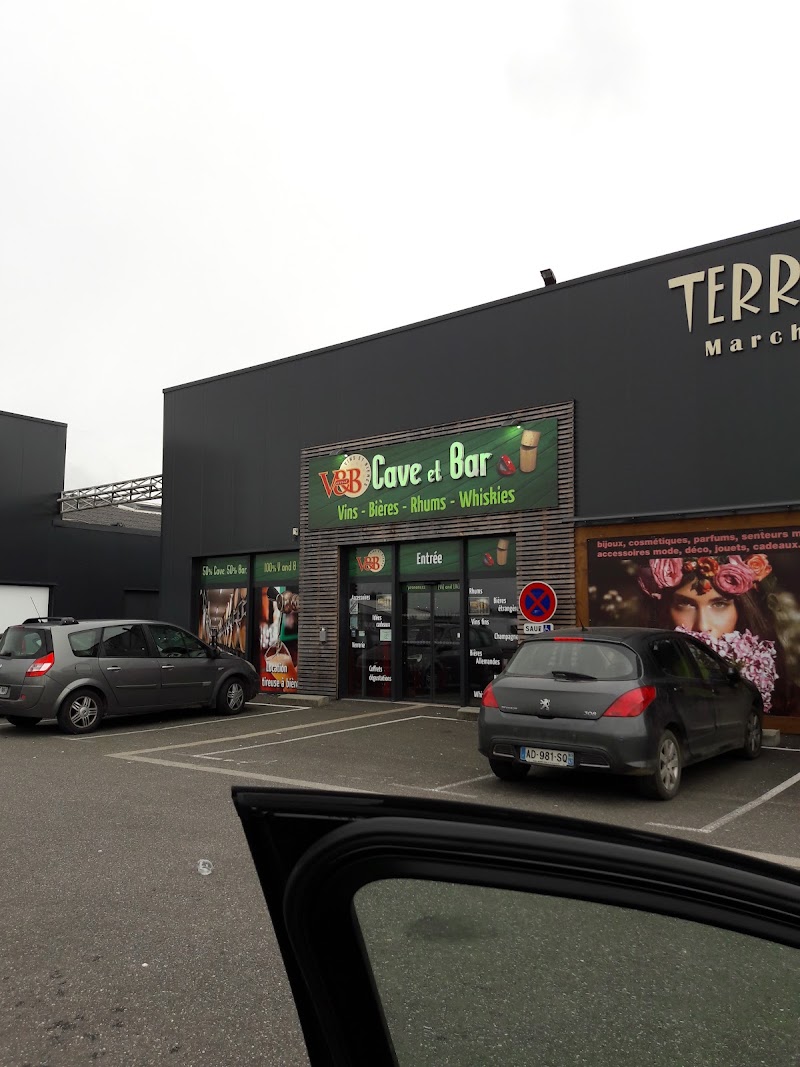 Restaurant V and B Villeneuve-Sur-Lot à Bias, France