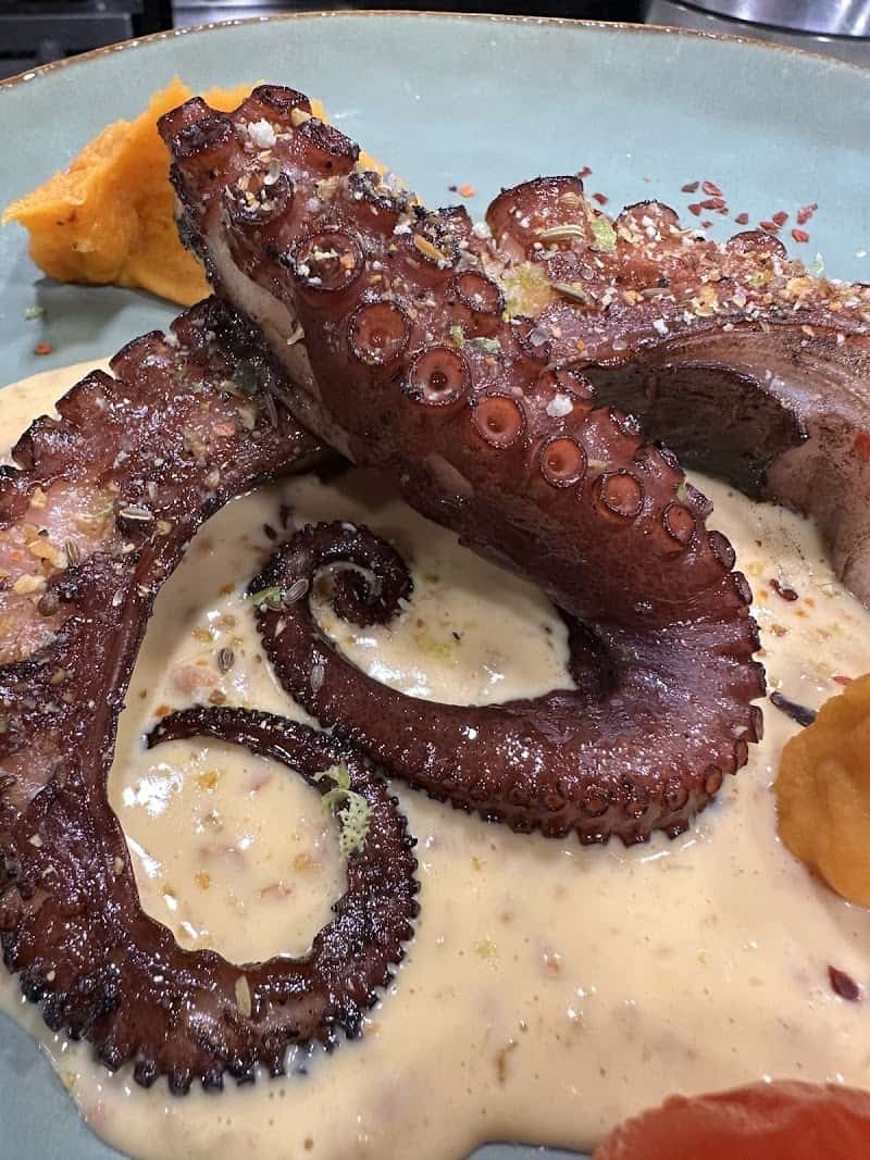 Restaurant VIA MARINE à Cogolin, France