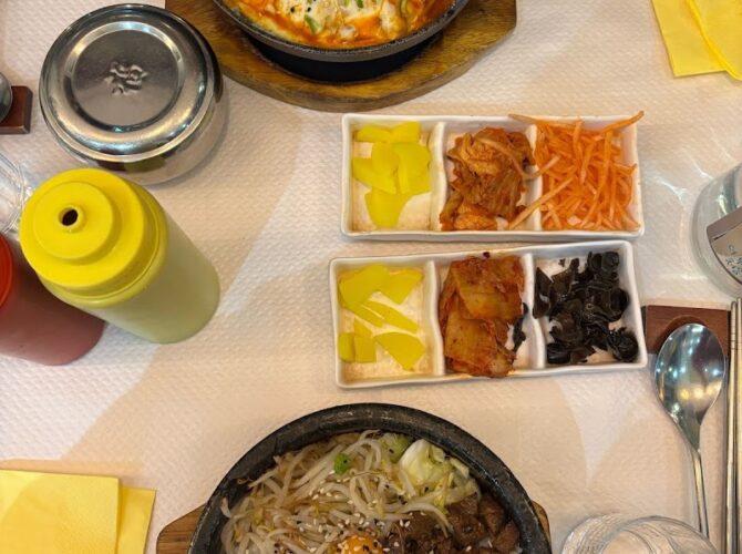 Restaurant Villa Min à Courbevoie, France