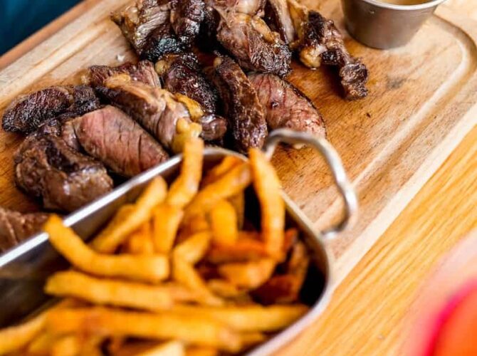 Restaurant VineVieTable Levallois à Levallois-Perret, France