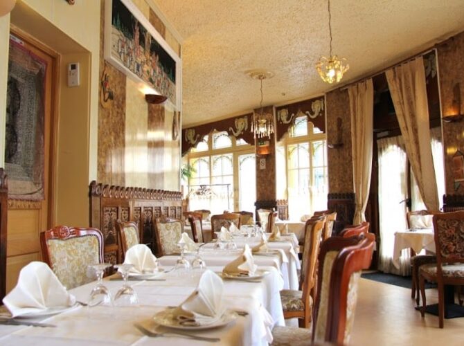 Restaurant Vinobah à Colombes, France