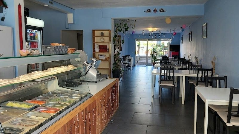 Restaurant Waw Momo à Braine-l'Alleud, Belgique