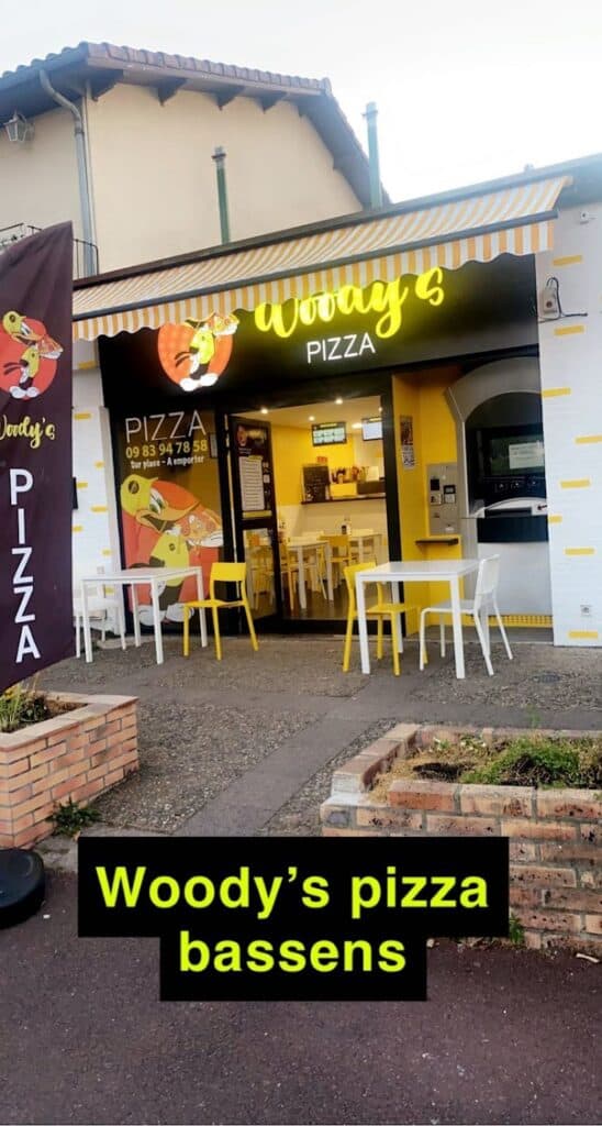 WOODY’S Pizza