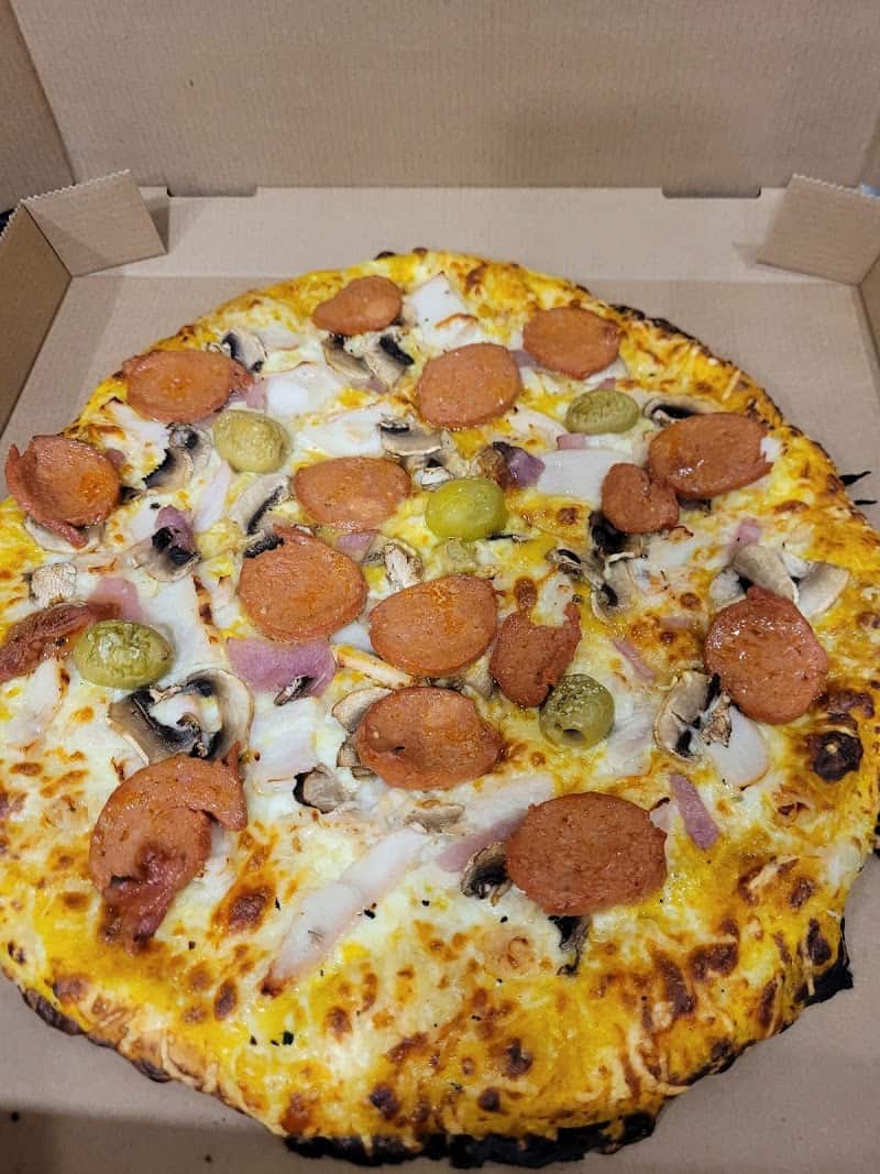 Restaurant WOODY’S Pizza à Bassens, France