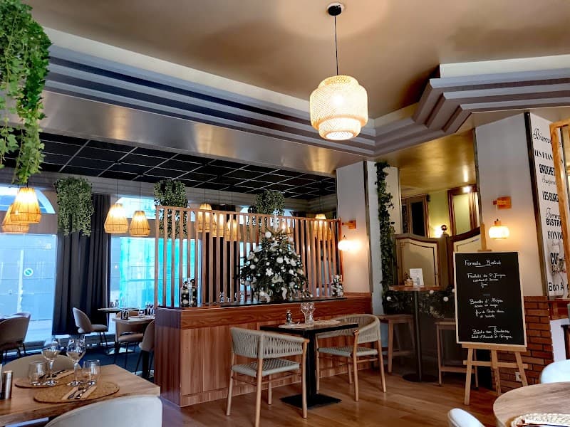 ZEST Urban restaurant à Belley, France