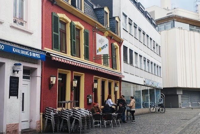 Restaurant Zum Humpen Gaststätte GmbH à Saarlouis (Sarrelouis), Allemagne