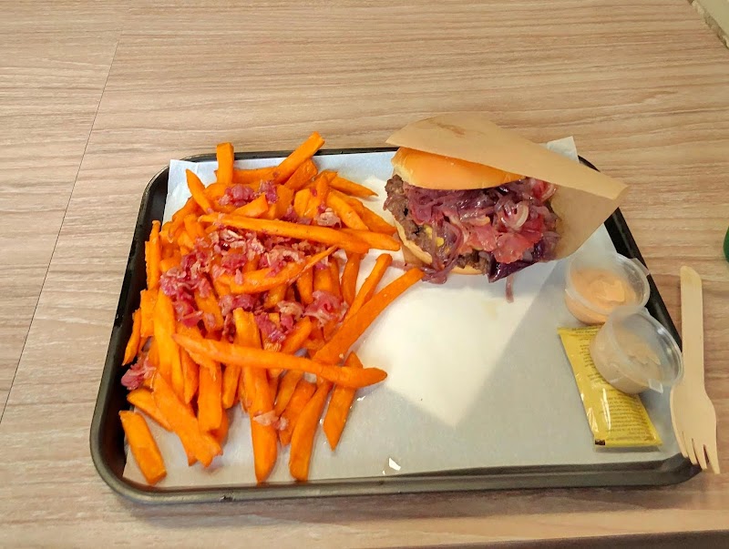 Restaurant 2B ORIGINAL 77 – CHAMPS SUR MARNE – SMASH & SANDWICH à Champs-sur-Marne, France