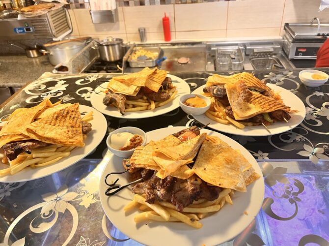 3 Maisons Kebab – RESTAURANT GRILL Ocakbasi Turc à Nancy, France
