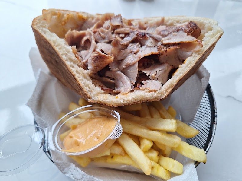 Restaurant Adana kebab à Lyon, France