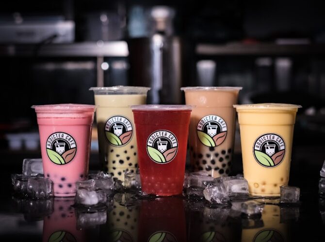 Restaurant Addictea Cafe à Champs-sur-Marne, France