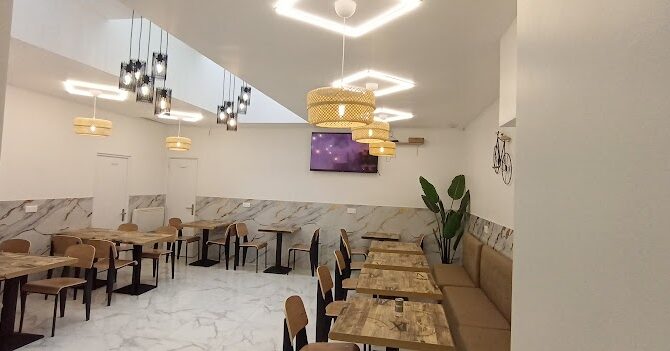 Restaurant AFC CHICKEN BURGER à Villejuif, France