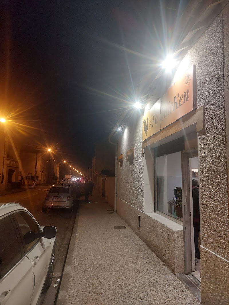 Restaurant AFC CHICKEN à Agen, France