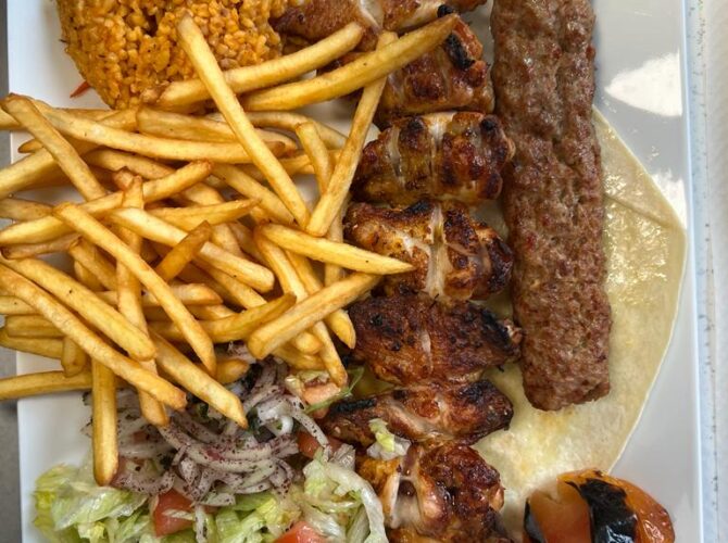 Restaurant Agora Kebab à Chevigny-Saint-Sauveur, France