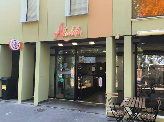 Restaurant Aladdin kebab – Stade à Bordeaux, France