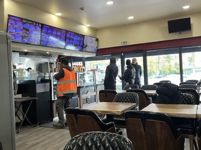 Restaurant Antalya grill à Pontault-Combault, France