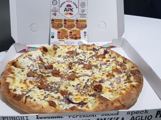 Restaurant Arena Pizza Kebab [APK] à Reims, France