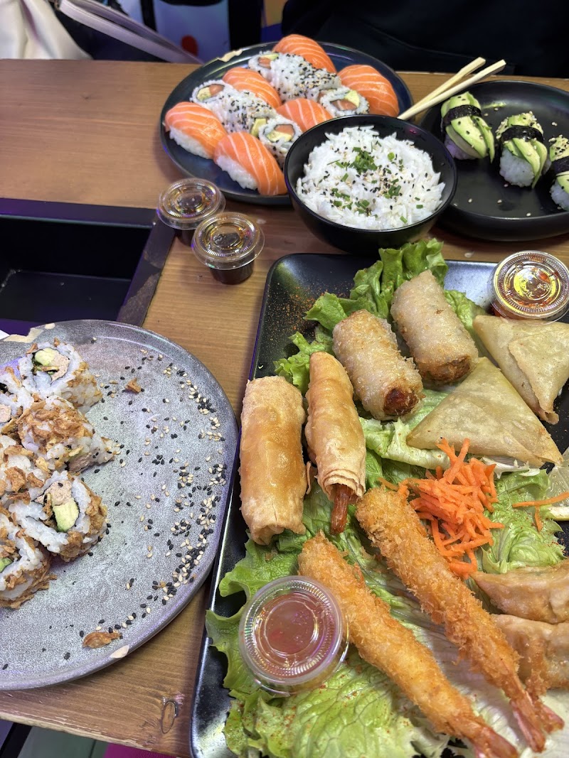 Restaurant Asian corner à Sainte-Geneviève-des-Bois, France