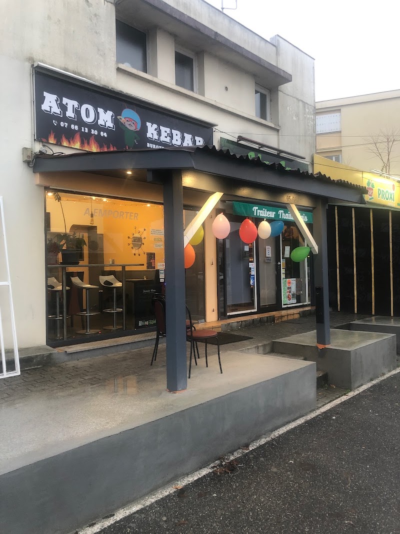 Restaurant ATOM kebab à Bordeaux, France
