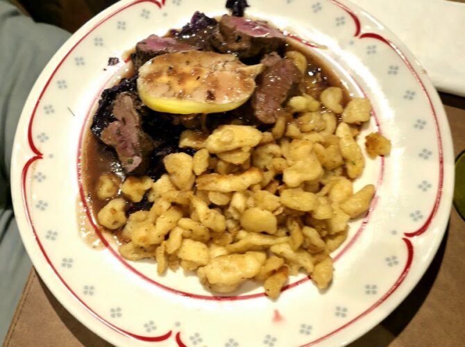 Restaurant Au Petit Bois Vert à Strasbourg, France