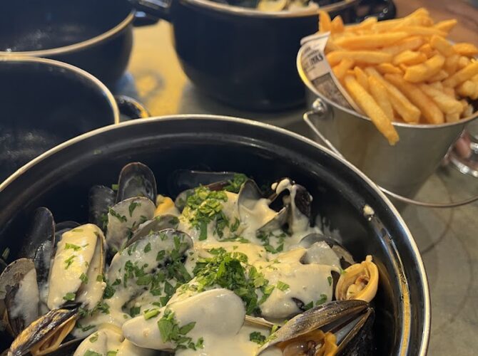 Restaurant Au Trappiste à Paris, France